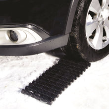 Load image into Gallery viewer, Snow Joe ATJ651-SJG Thermoplastic Rubber TrackAssist Non-Slip Traction | 24-Inch | For Car Tires in Ice, Snow, Mud, and Sand (Green)
